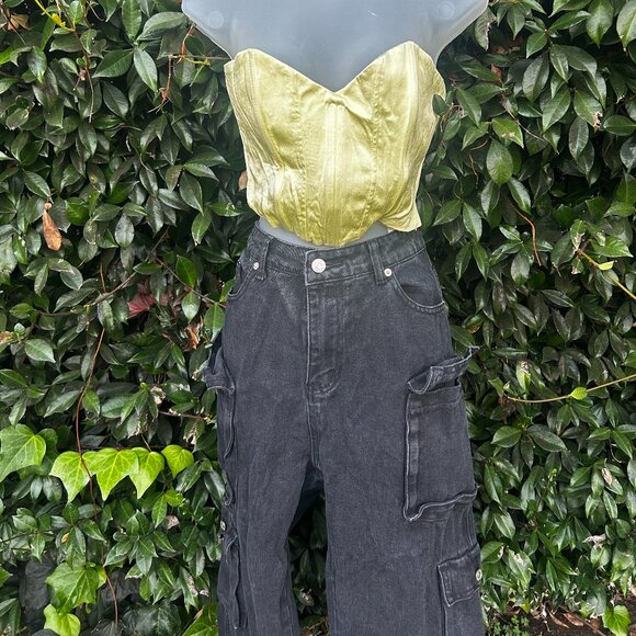 Shein High Waisted Flap Pocket Cargo Jeans - Picture 1 of 4